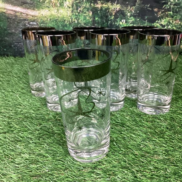 Vintage Atomic Highball Glasses with Silver Star and Streamer Design - Picture 7 of 9